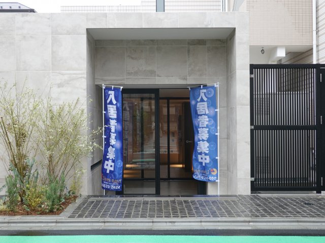 マイナビSTAY新小岩WEST(HY's新小岩)のエントランス