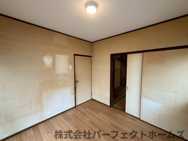 東船橋2丁目テラスハウスの洋室|明るい洋室です