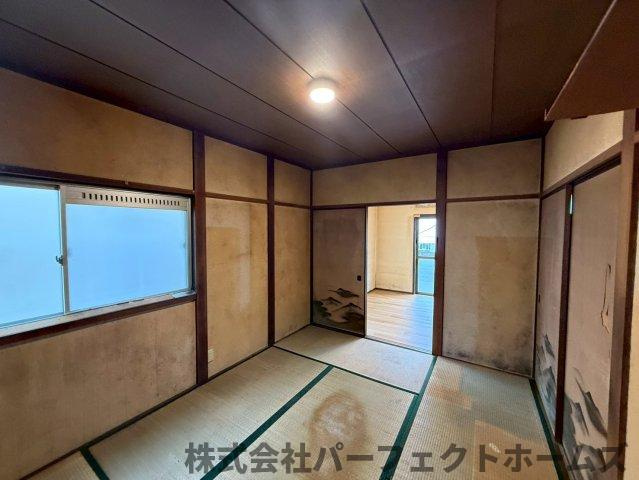 東船橋2丁目テラスハウスの和室|柔らかい畳が心地よい和室