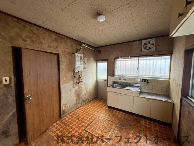 東船橋2丁目テラスハウスの居間・リビング