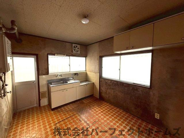 東船橋2丁目テラスハウスの居間・リビング
