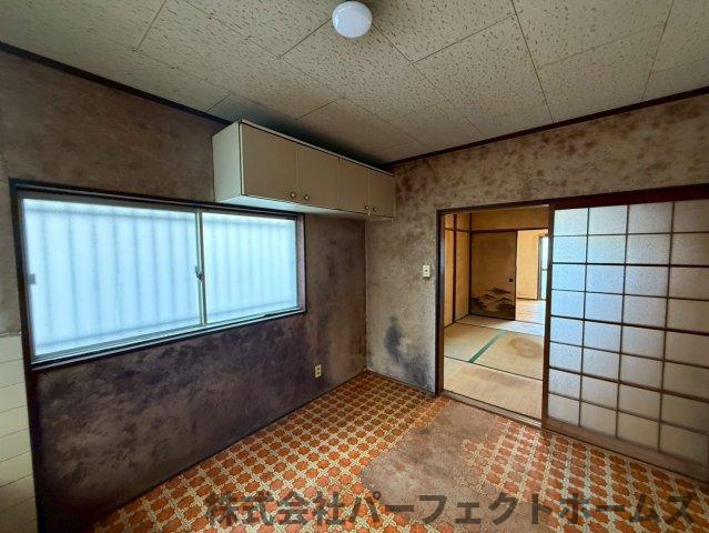東船橋2丁目テラスハウスの内装|内装は落ち着いています