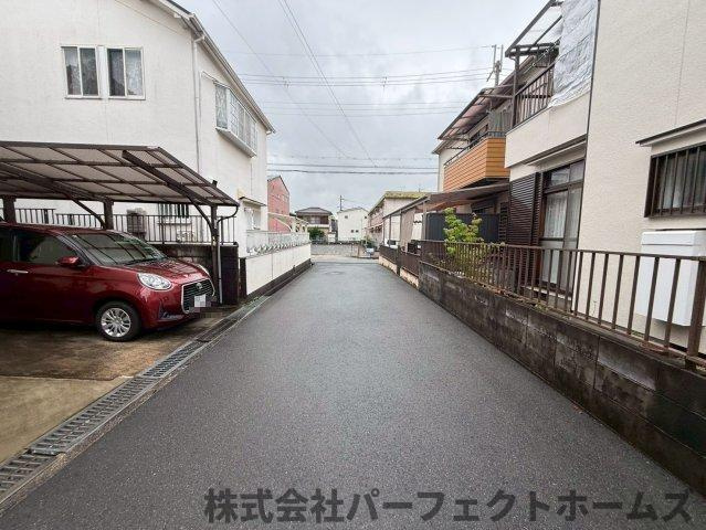 東船橋2丁目テラスハウスの前面道路含む現地写真|前面道路含む現地写真です