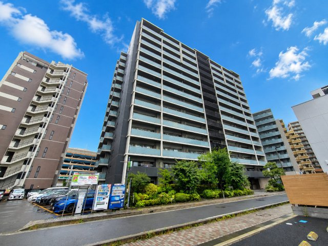 プレイズ三郷中央の外観|外観です