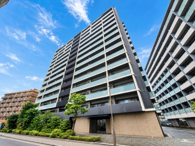 プレイズ三郷中央の外観|外観です