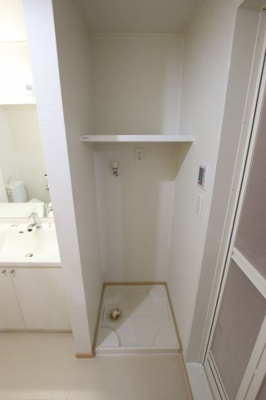 【設備】 | コンフォートA | 室内洗濯機置場