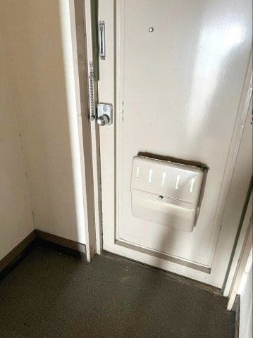 第三国際コーポの玄関