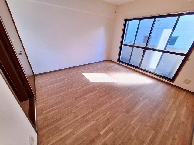 岡山市北区十日市西町の賃貸マンションの内装