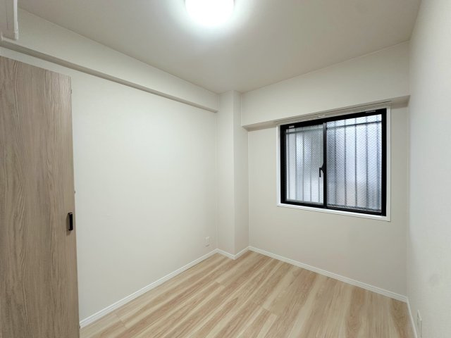 ライオンズマンション川越南古谷第３の子供部屋|洋室4.4帖　間取り図右上の部屋