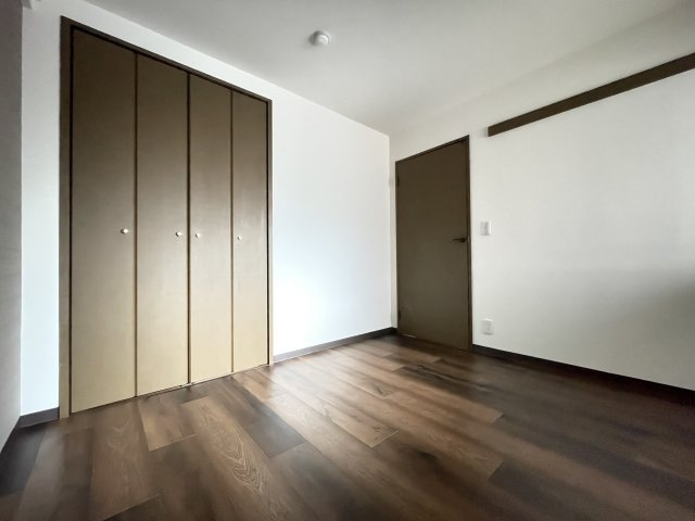 【寝室】 | レヴェあけぼの荘