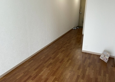 【洋室】 | シャトレー町田ガーデン | 洋室のメリットは重い家具が置きやすく、身の回りが整理しやすいことです。 床がフローリングのため畳とは異なり凹みにくいです。 クローゼットなど収納が豊富で、普段使わない旅行カバンや服の整頓も簡単にです。