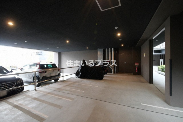 スプランディッド京橋EASTのロビー