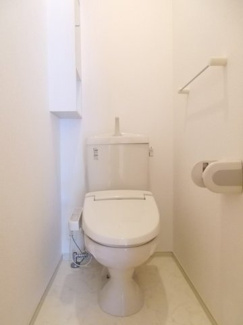 【トイレ】 | モナ　ケイ | コンパクトで使いやすいトイレです