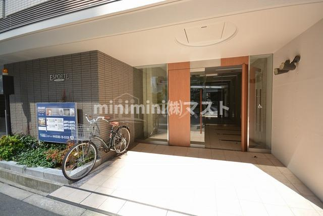 エスポルテ福島のエントランス