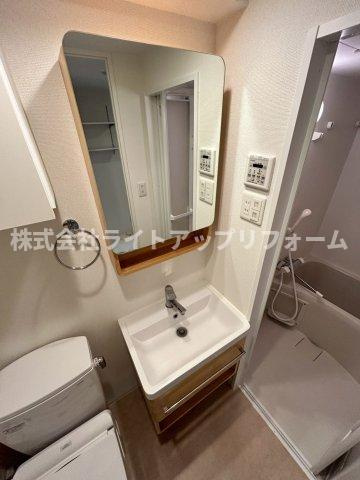 セレニテ神戸西クレアの洗面所