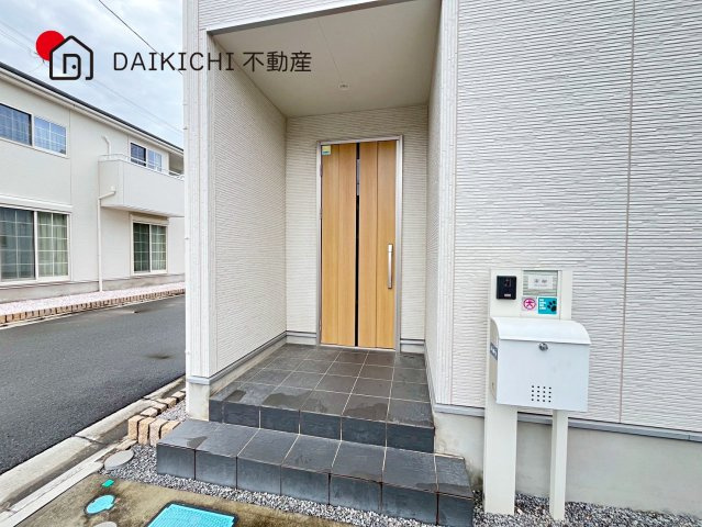 【玄関】 | 行田市向町　中古戸建