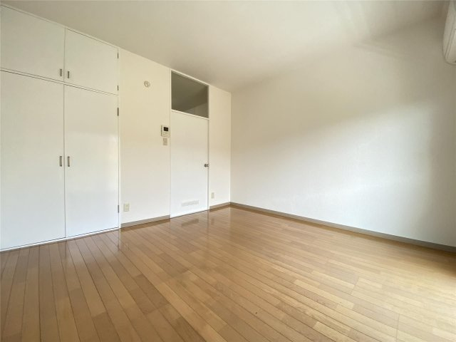 クロノス23下南部の洋室