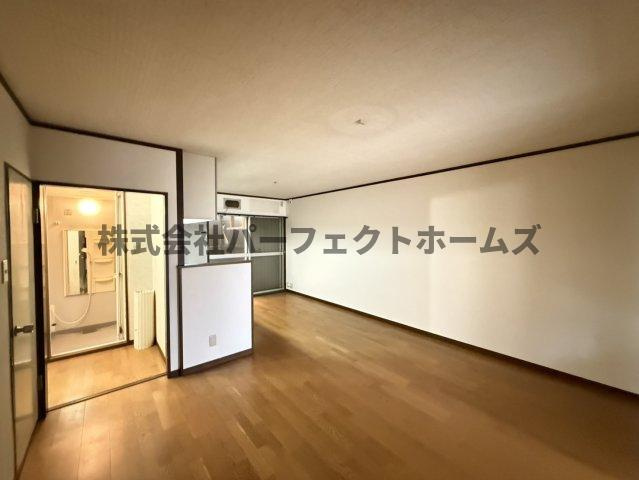 末広町戸建　賃貸の居間・リビング|リビングです