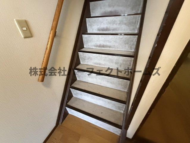 末広町戸建　賃貸の内装|内装は落ち着いています
