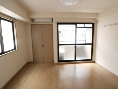 【洋室】 | 華報マンション | ※同建物ほかのお部屋の写真です。