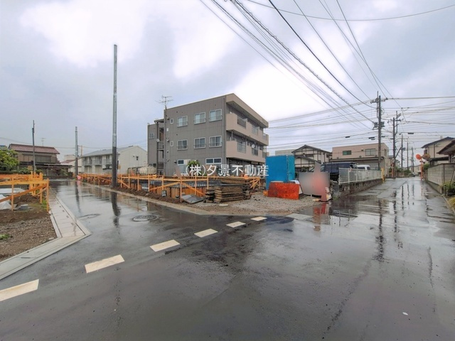 《仲介手数料無料》上尾市大字平方4267-4新築一戸建て‎グラファーレ