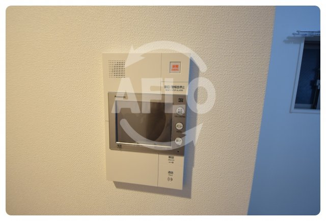 エスリード大阪上本町グリーズのセキュリティ|エスリード大阪上本町グリーズ　TVモニター付きインターホン