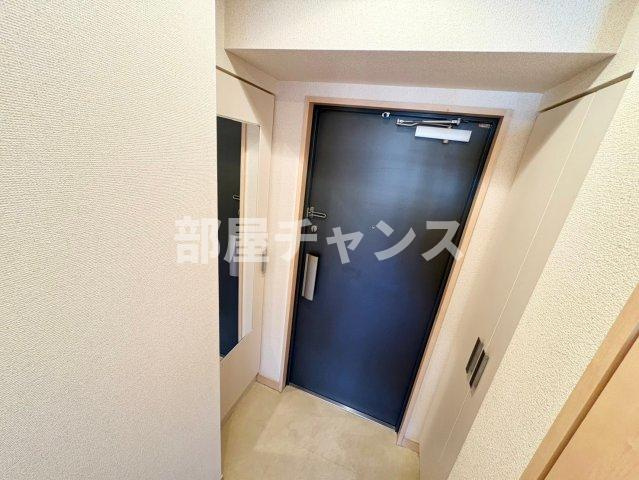 プレサンス名古屋駅前ヴェルロードの玄関