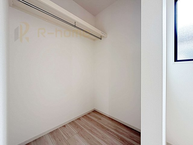 水戸市酒門町16期　新築戸建て　1号棟の収納|2部屋にウォークインクローゼット！アウター類はもちろん、季節ものや寝具も収納できます！
