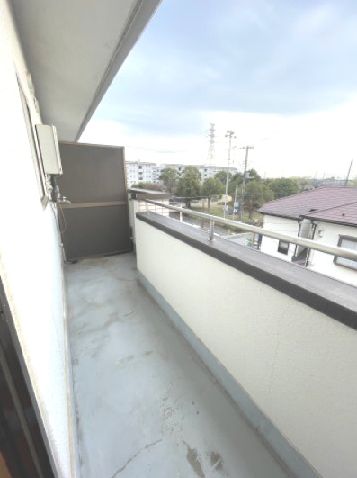ロイヤルコーポ高野台のバルコニー