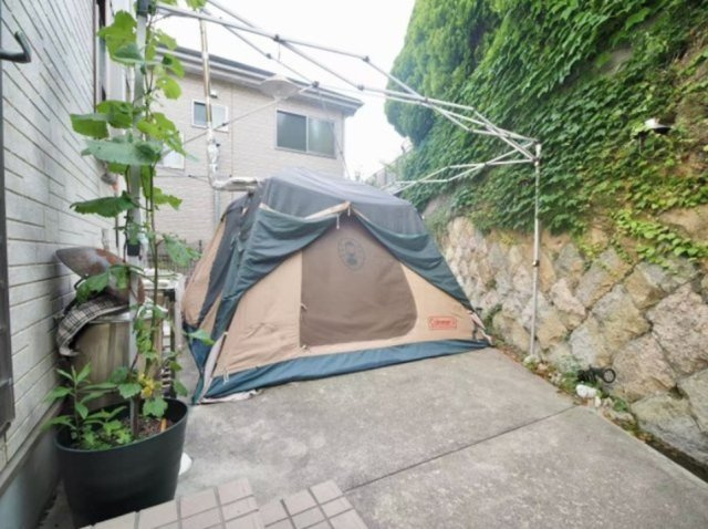 会下山町1丁目の庭