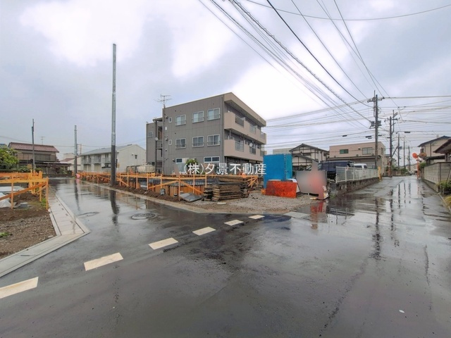 《仲介手数料無料》上尾市大字平方4267-4新築一戸建て‎グラファーレ