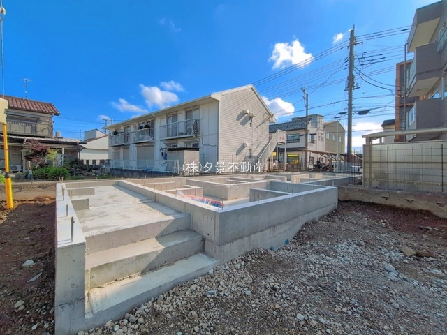 《仲介手数料無料》上尾市大字平方4267-4新築一戸建て‎グラファーレ