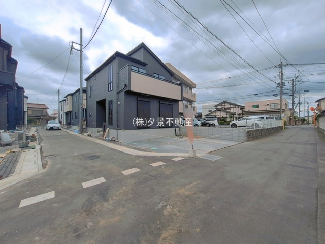 《仲介手数料無料》上尾市大字平方4267-4新築一戸建て‎グラファーレ