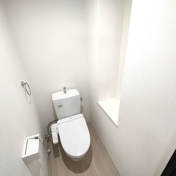 ゲートウェイ尾頭橋のトイレ|落ち着いたトイレです