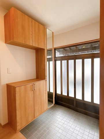 リフォーム済中古戸建　大垣市領家町2丁目　平成5年築の玄関