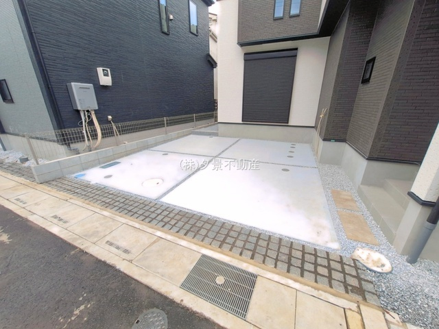 《仲介手数料無料》上尾市大字平方4267-4新築一戸建て‎グラファーレ