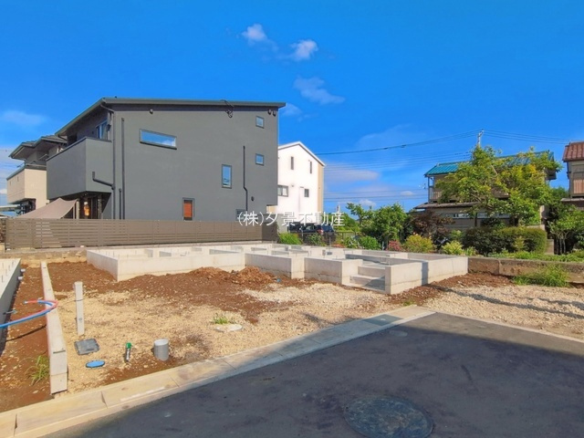 《仲介手数料無料》上尾市大字平方4267-4新築一戸建て‎グラファーレ