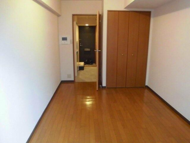 メゾンエクレーレ新宿西戸山の寝室