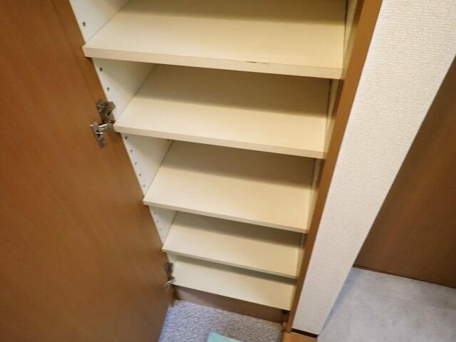 メゾンエクレーレ新宿西戸山のその他