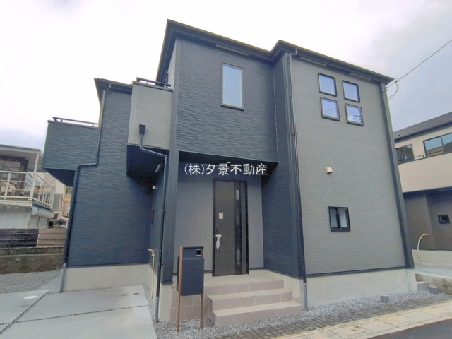 《仲介手数料無料》上尾市大字平方4267-4新築一戸建て‎グラファーレ