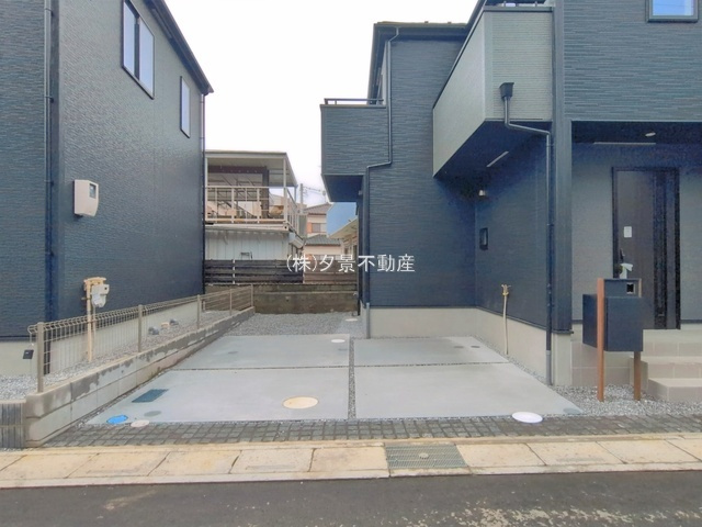 《仲介手数料無料》上尾市大字平方4267-4新築一戸建て‎グラファーレ