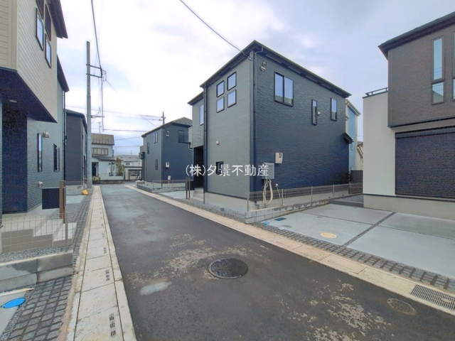 《仲介手数料無料》上尾市大字平方4267-4新築一戸建て‎グラファーレ
