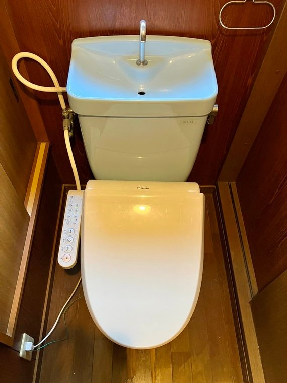 松戸戸建のトイレ