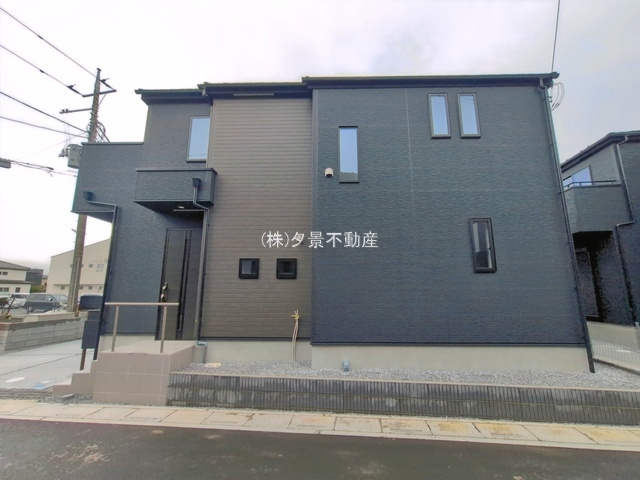 《仲介手数料無料》上尾市大字平方4267-4新築一戸建て‎グラファーレ