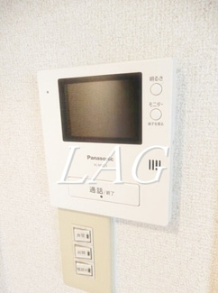 【セキュリティ】 | イーストパーク胡録台 | モニター付きインターホンです。