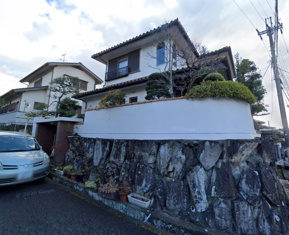山手台6丁目貸家