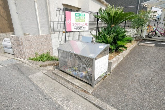 ビビエンタカワハラのその他共用部分|ビビエンタカワハラ102号室　敷地内ゴミ置き場
