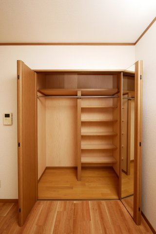 ビビエンタカワハラの収納|ビビエンタカワハラ102号室　
