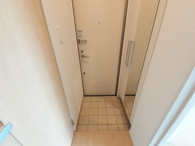 サンガーデン武庫川の玄関