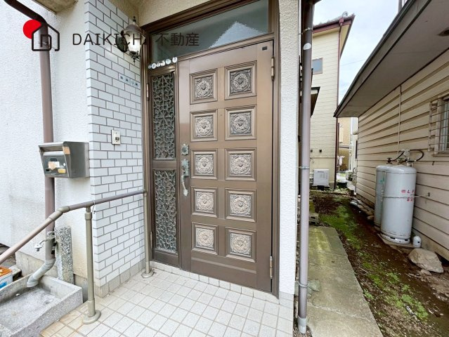 【玄関】 | 桶川市大字倉田　中古戸建
